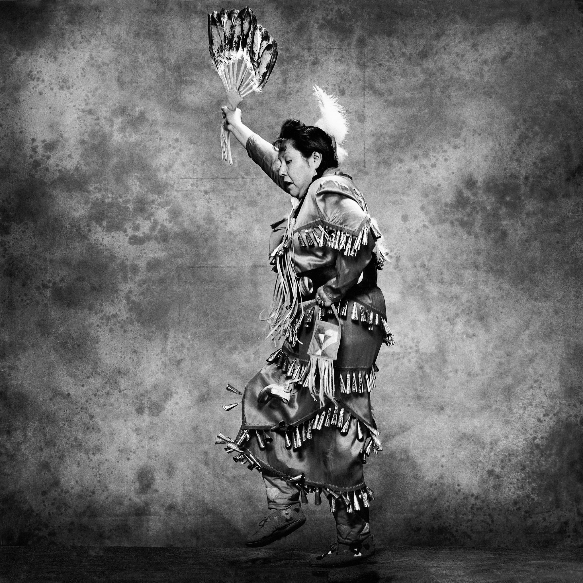myron-zabol-people-of-the-dancing-sky-003