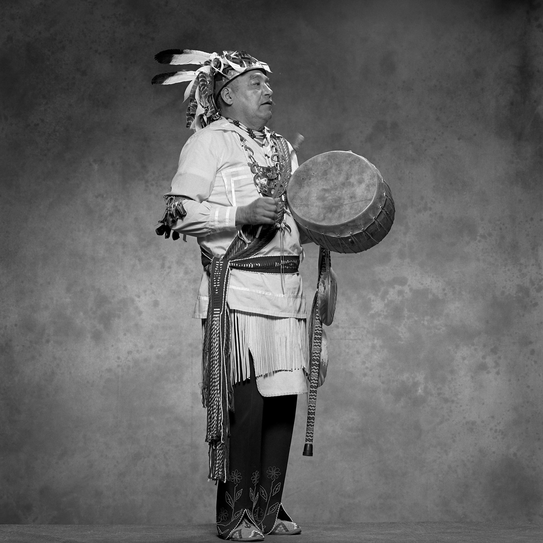 myron-zabol-people-of-the-dancing-sky-058